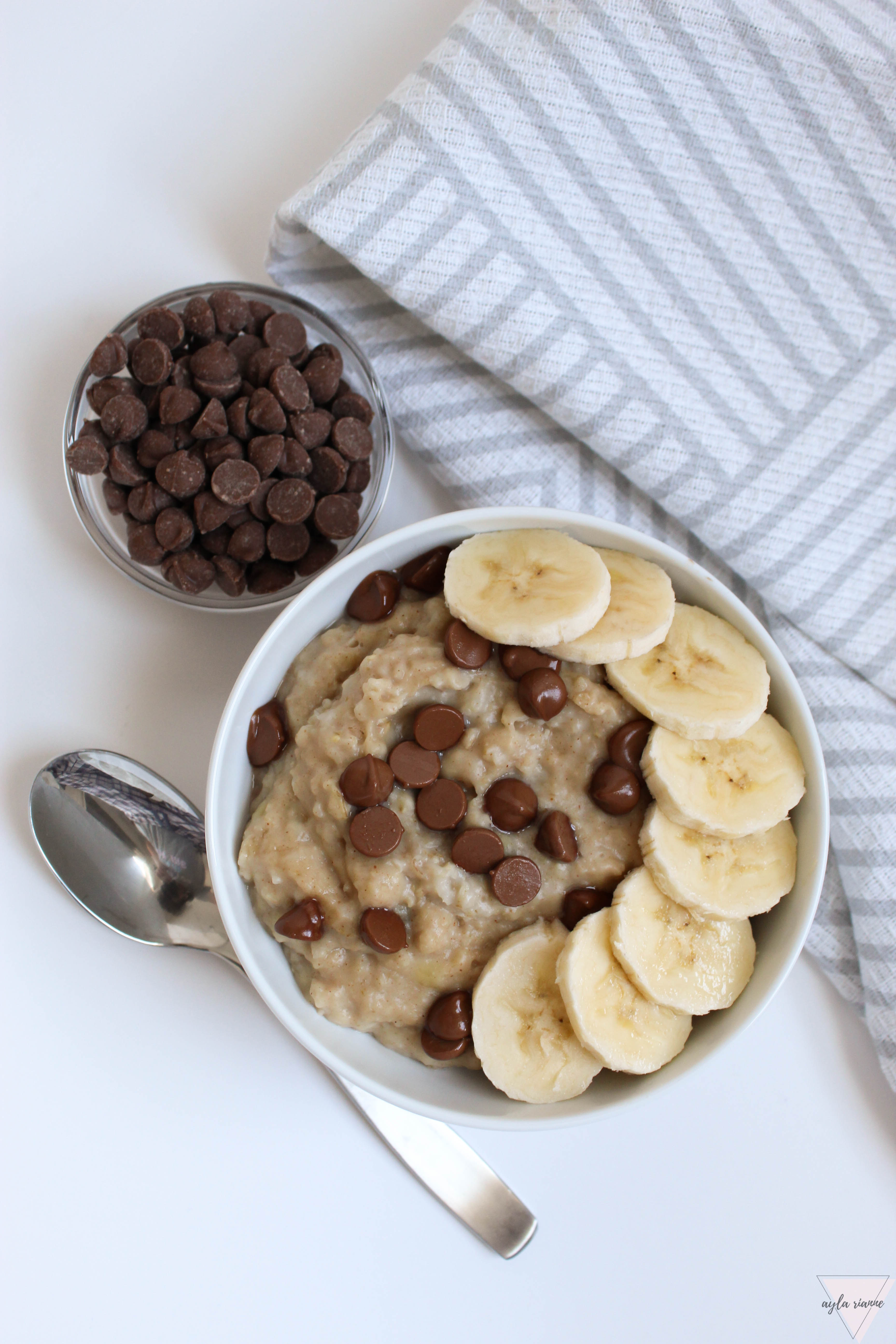 Oatmeal with bananas, peanut butter, and chocolate chips.