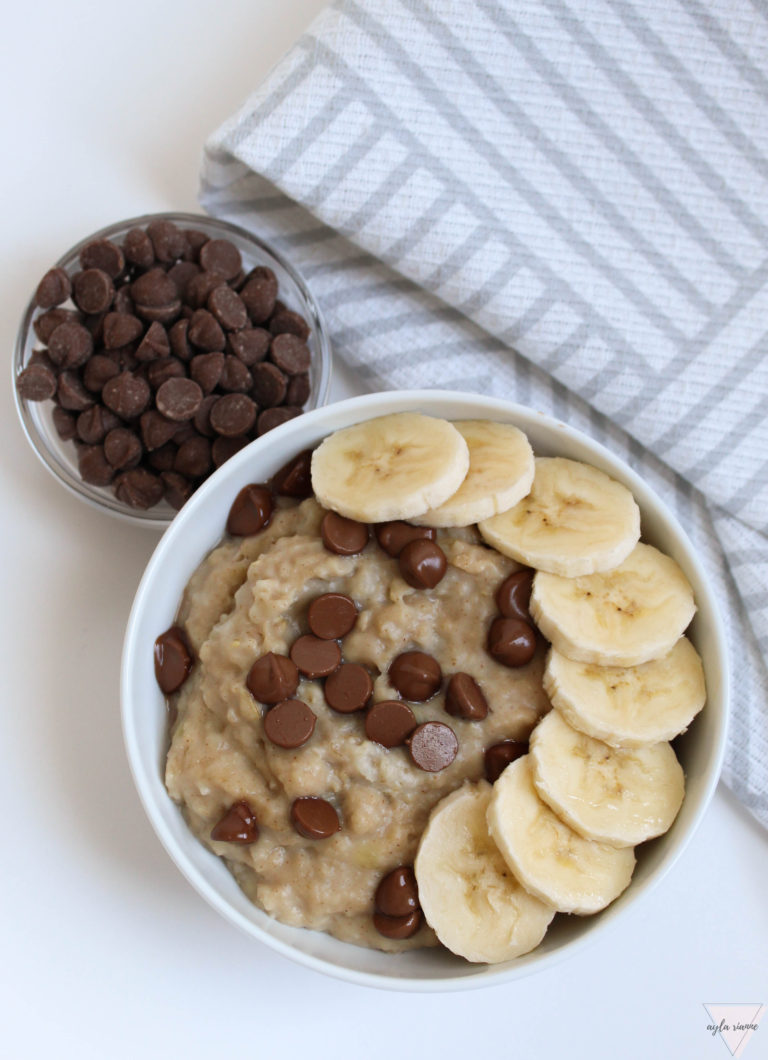 Chunky Monkey Oatmeal - Life With Ayla Rianne