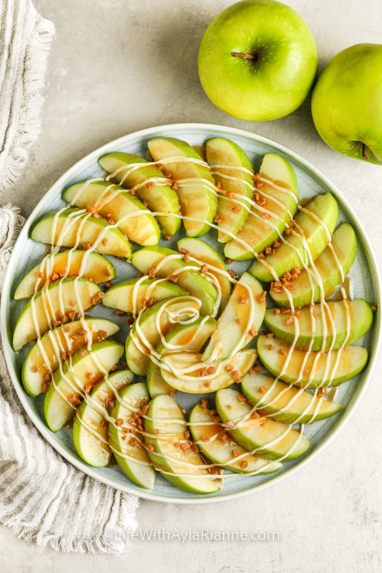Apple Nachos with skor bits