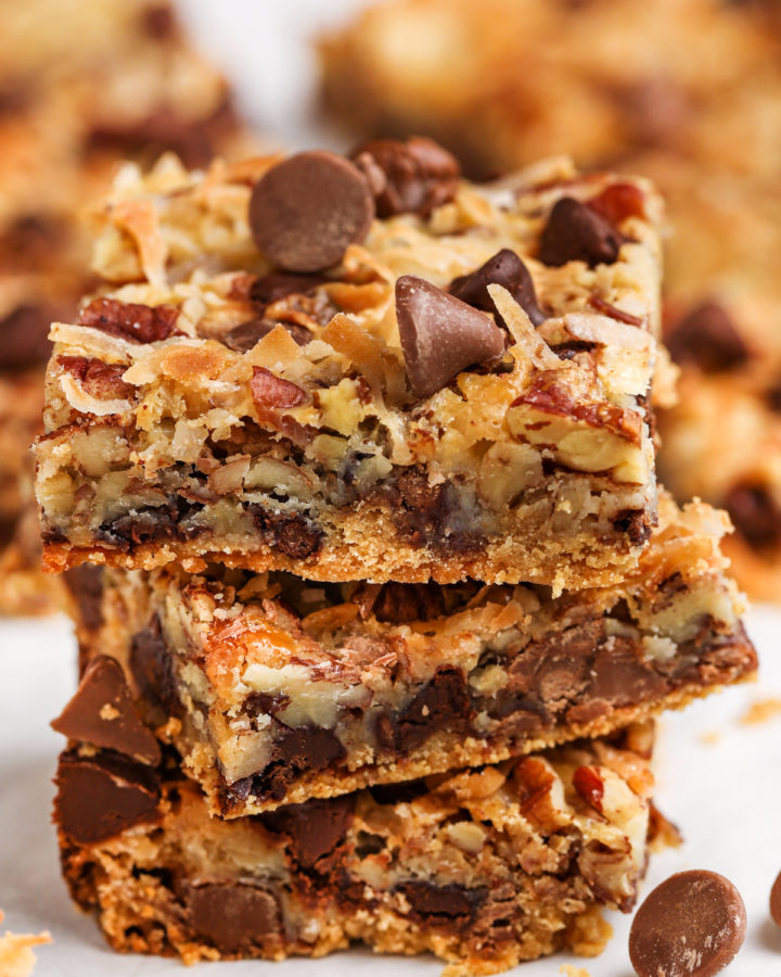 A stack of magic bars