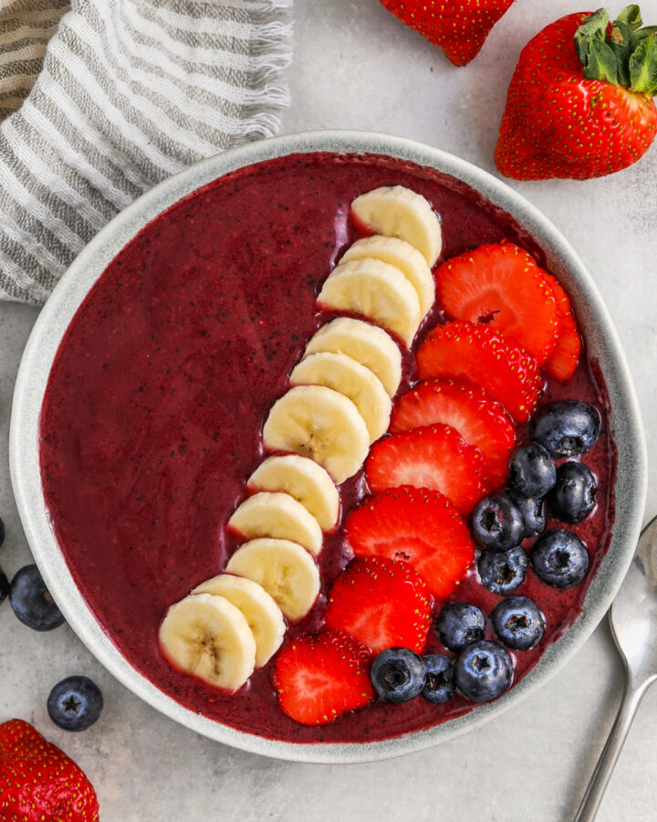 Acai Bowl Recipe with fruit on top