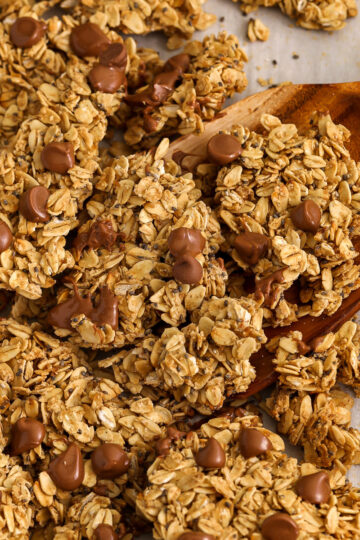 crunchy Chocolate Chip Cookie Granola